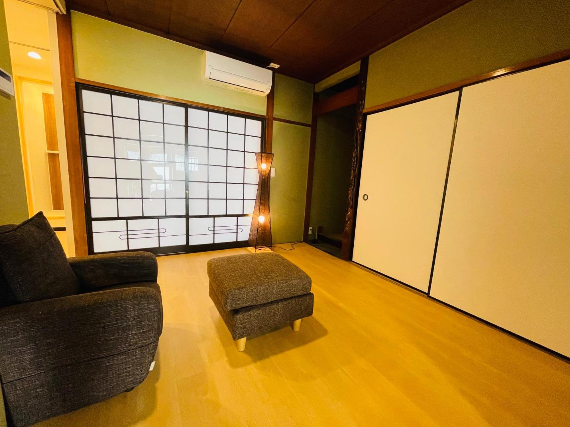 Namba Shinsaibashi 10 Mins Osaka Castle　East Apartment Екстериор снимка