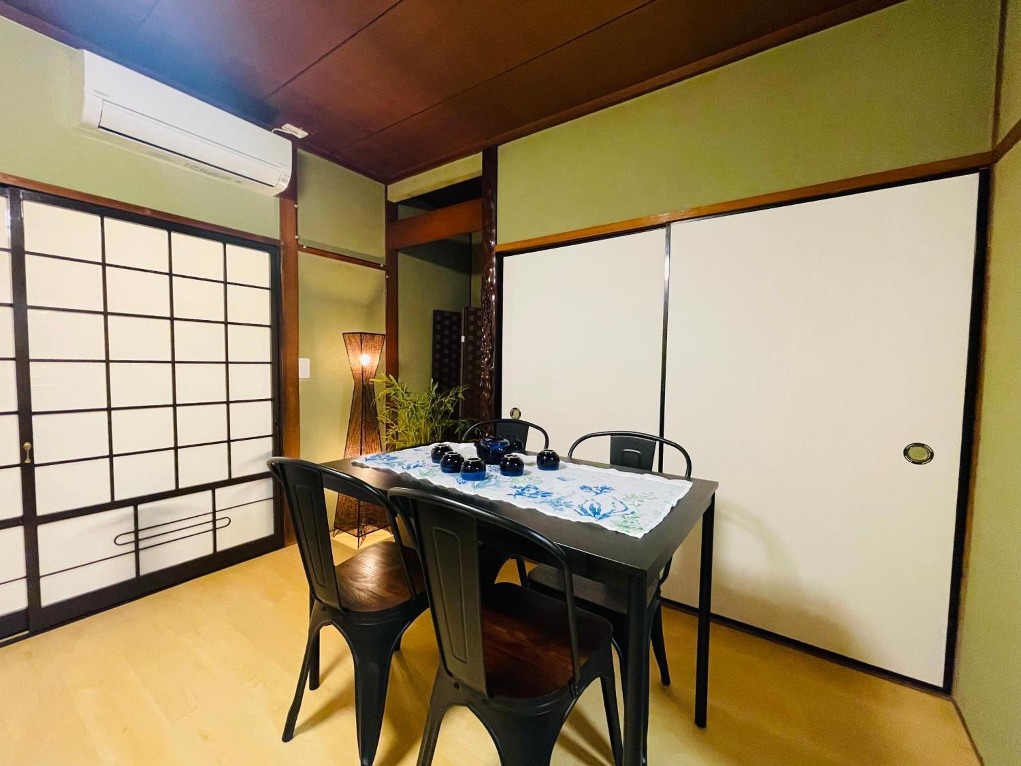 Namba Shinsaibashi 10 Mins Osaka Castle　East Apartment Екстериор снимка